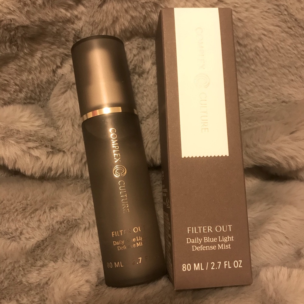 BNIB- daily blue light defense mist